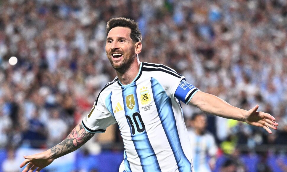 Lionelis Messi