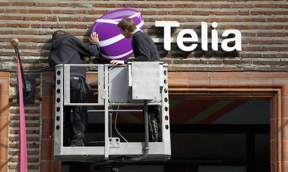 „TeliaSonera“ grupės logotipas ant parduotuvės Stokholme