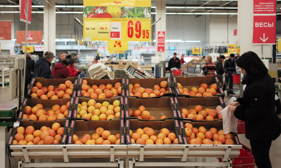Turkiški citrusiniai vaisiai Maskvos prekybos centre