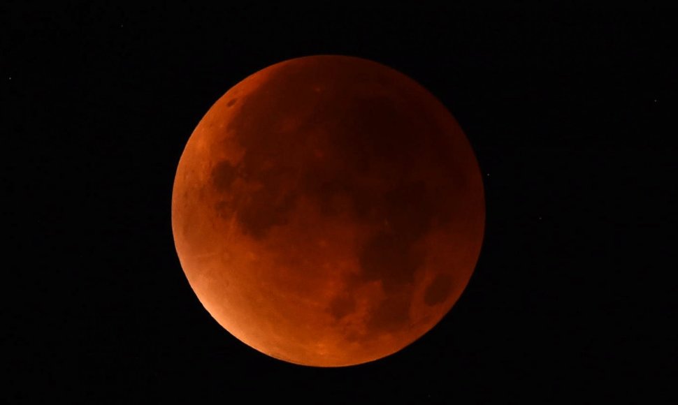 „Kruvinasis“ mėnulio užtemimas