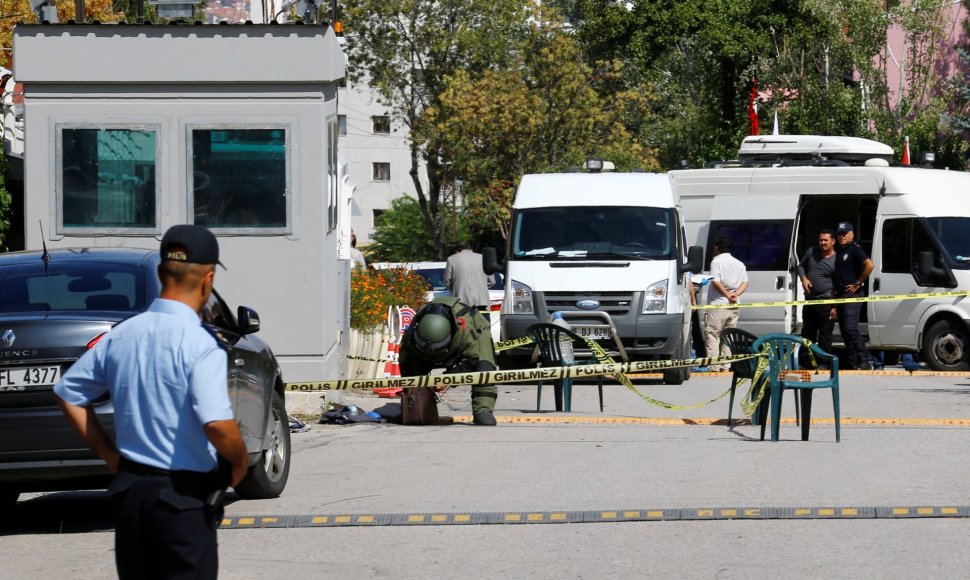 Išpuolis Ankaroje, prie Izraelio ambasados