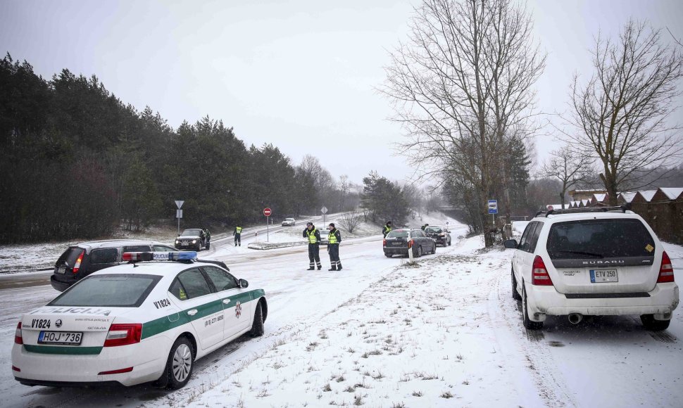 Rytinis kelių policijos reidas