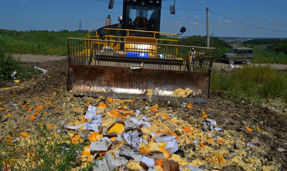 Rusijoje naikinami iš Vakarų šalių įvežti maisto produktai