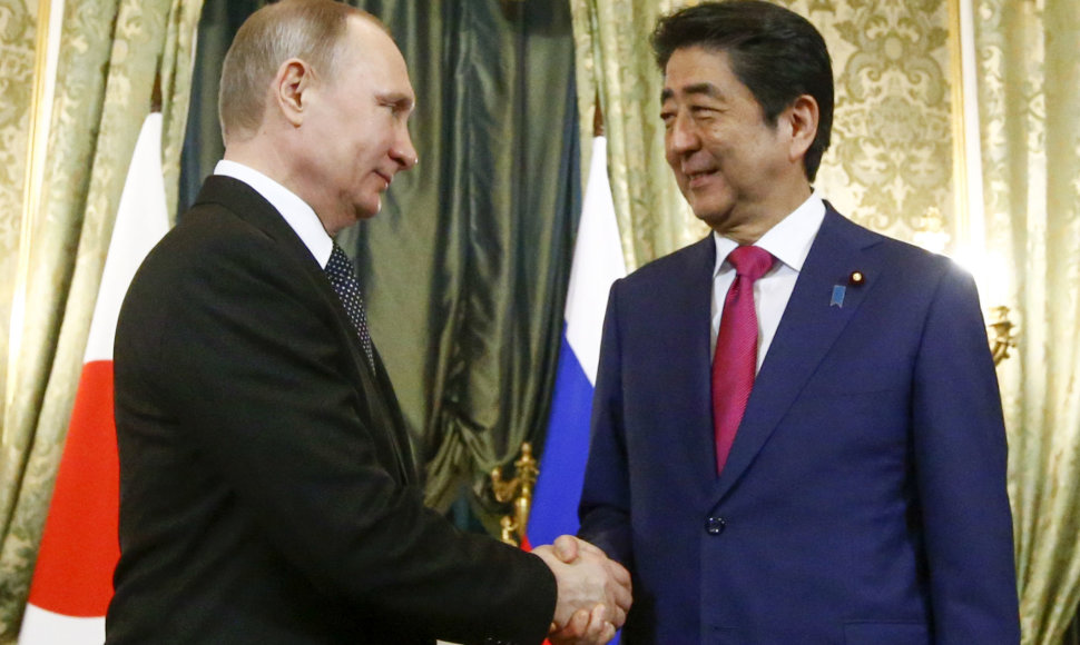 Vladimiras Putinas ir Shinzo Abe