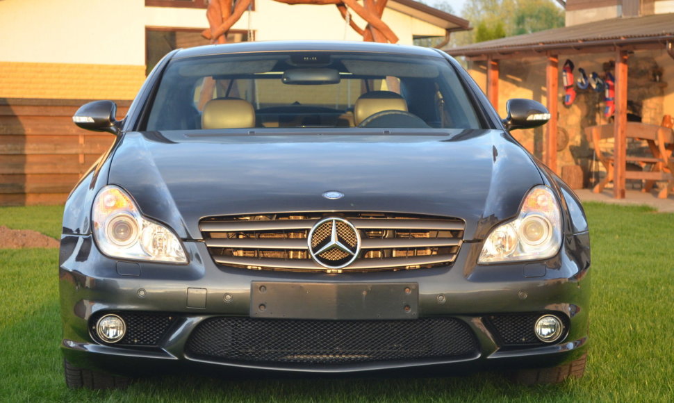 Išskirtinė „Mercedes-Benz CLS55 AMG“ versija