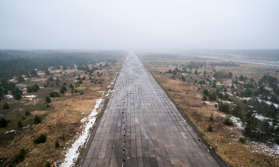 Kazlų Rūdos karinis aerodromas