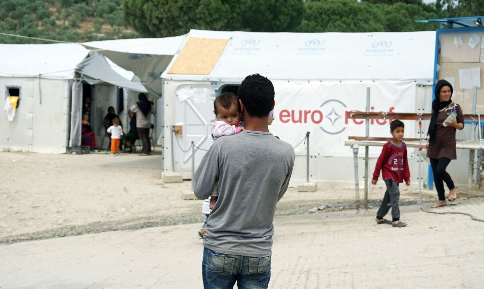 "Euro Relief" palapinė Morijos migrantų stovykloje
