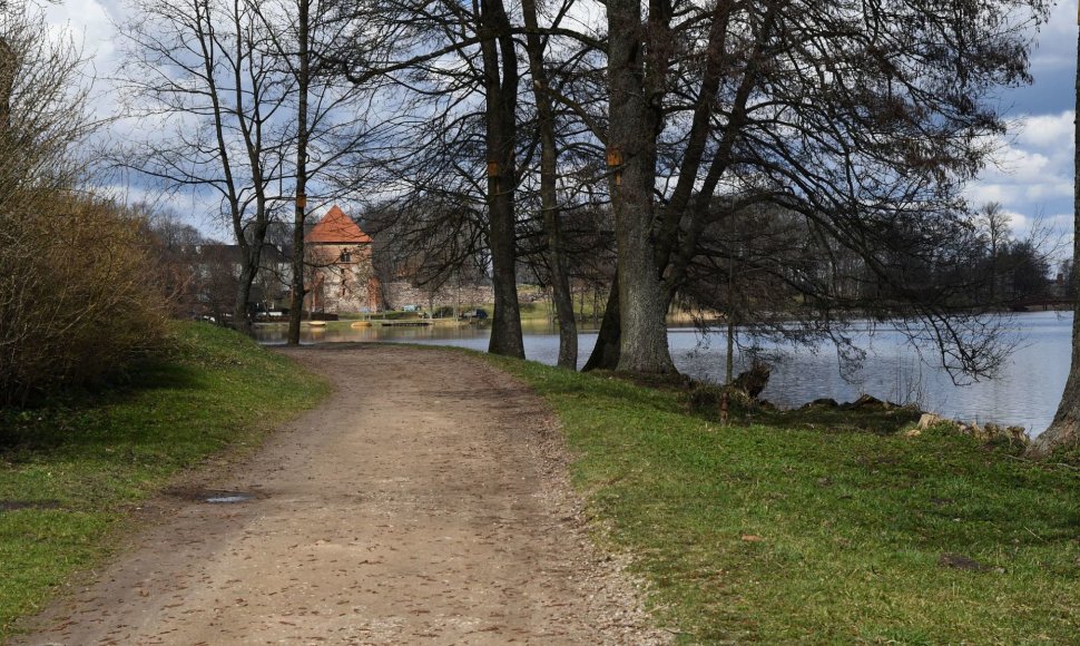 Trakų valdžia planuoja sutvarkyti Lukos ir Totoriškių ežerų pakrančių takus