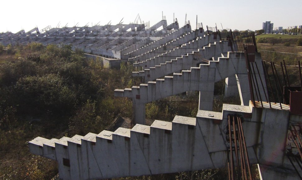 Stadionas ant Šeškinės kalno iš paukščio skrydžio