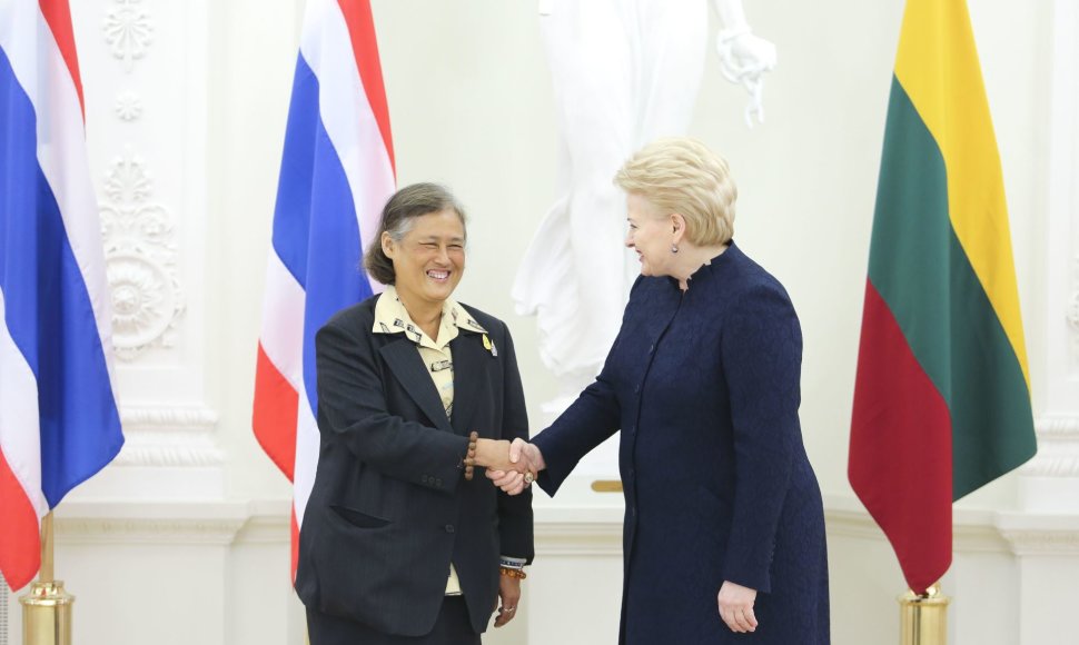 Dalia Grybauskaitė susitiko su oficialaus vizito į Lietuvą atvyksia Tailando princese Maha Chakri Sirindhorn