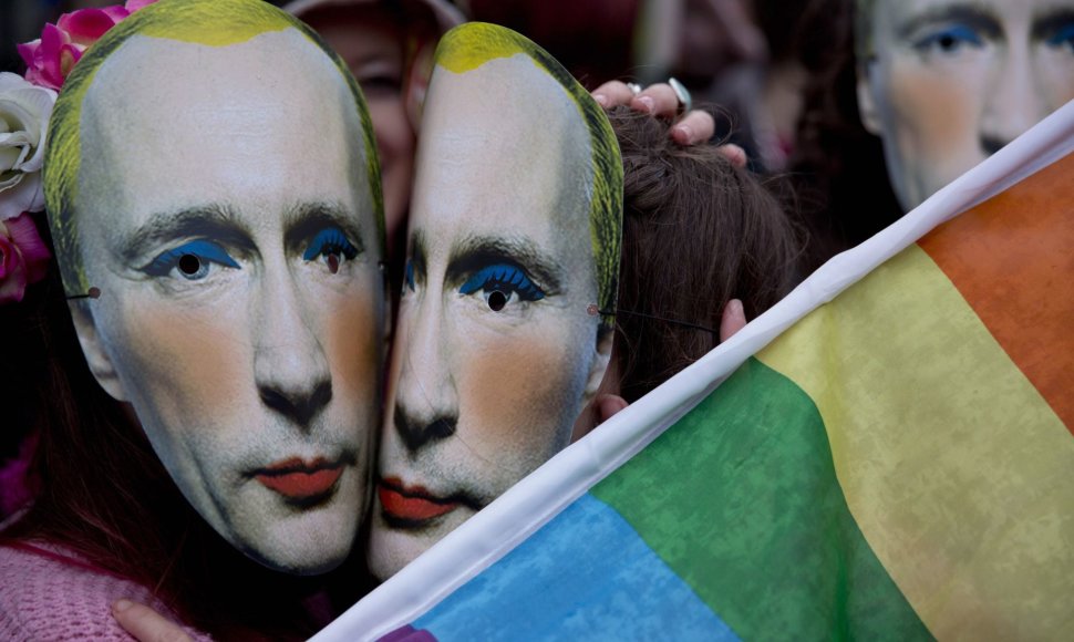 Rusijoje uždrausta dalintis Putiną pašiepiančia nuotrauka