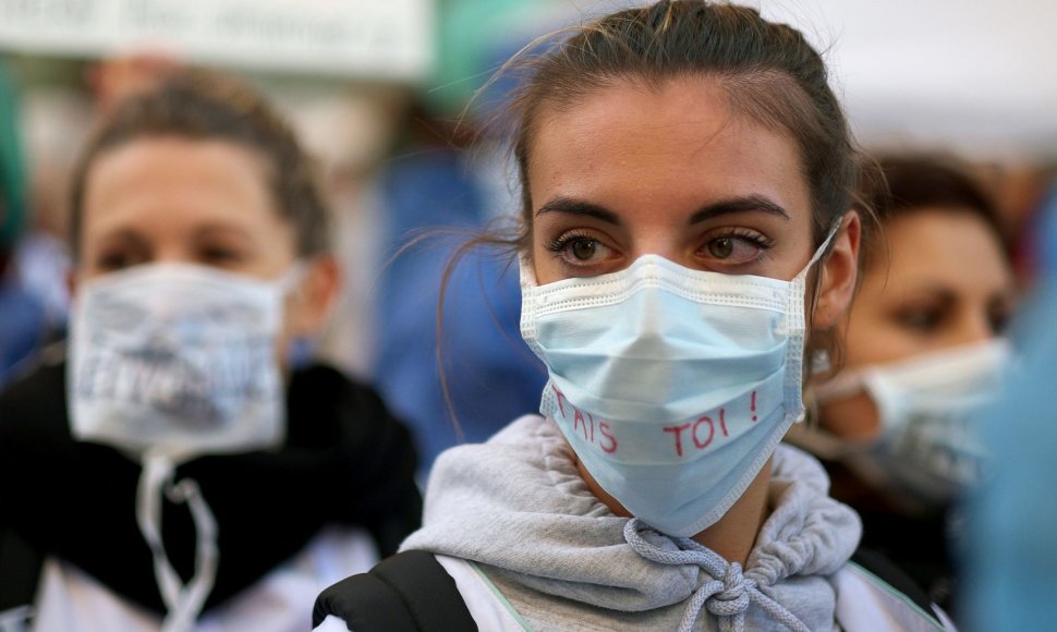 Prancūziją krečia gripo epidemija