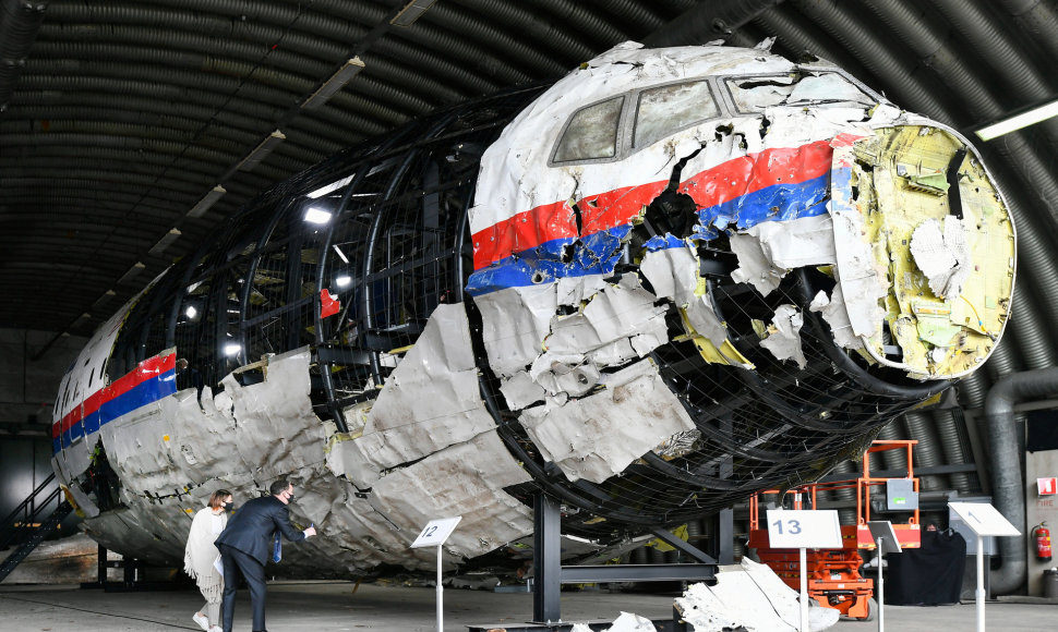 MH17 lėktuvo nuolaužos
