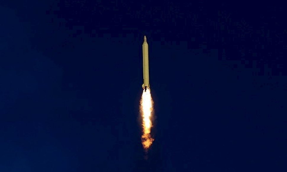 Irano paleista balistinė raketa