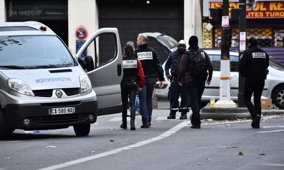 Šeštadienio rytas Paryžiuje po teroristinių atakų