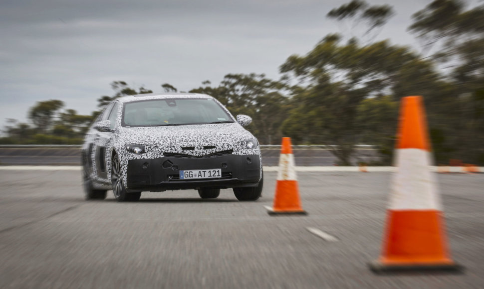 Naujasis „Opel Insignia“ Niurburgringe