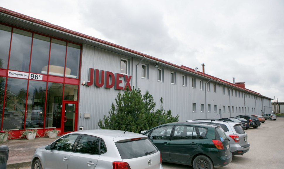 „Judex“ sustabdyta produkcijos gamyba