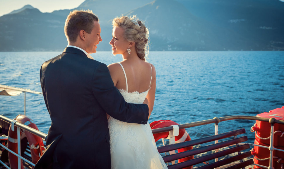 Vestuvės kruiziniuose laivuose itin populiarios.