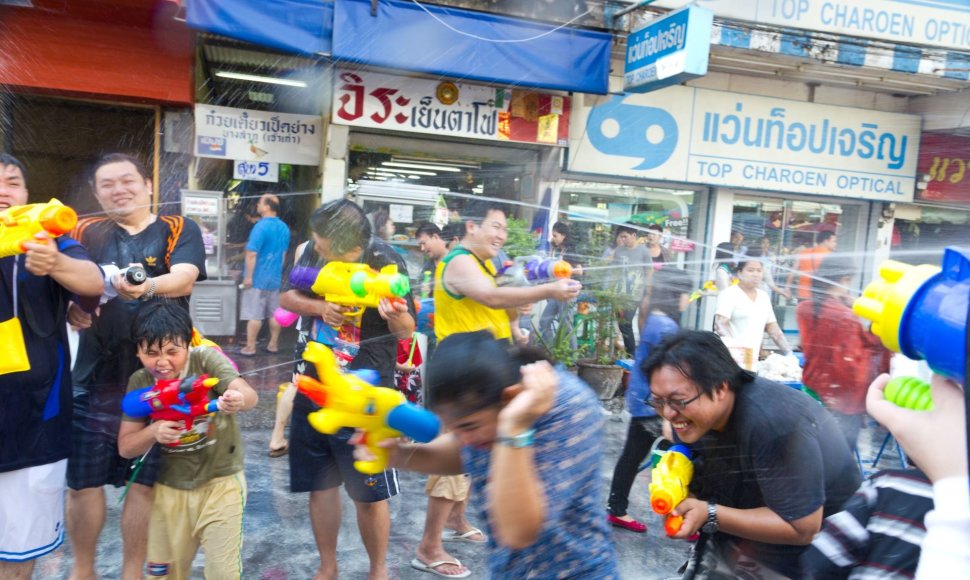 Songkrano festivalis Tailande 