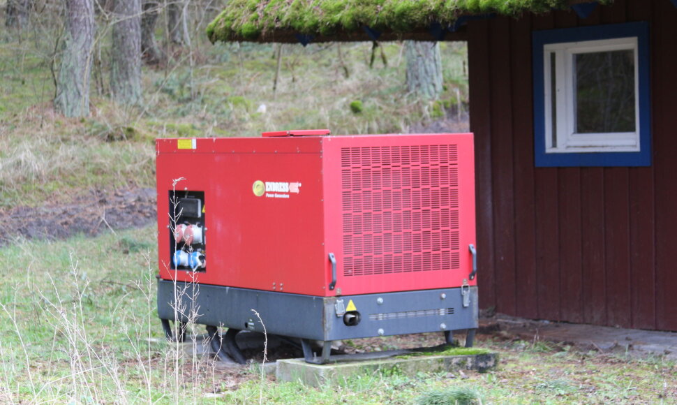 Kuršių nerija kurį laiką gyveno elektrą gamindama generatoriais.