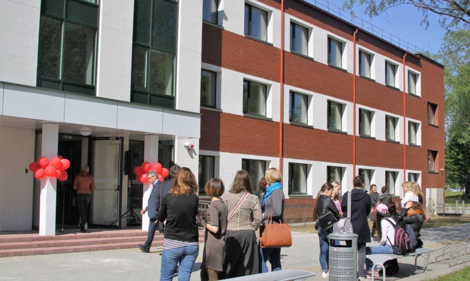 Naujutėlaitis Klaipėdos universiteto bendrabutis