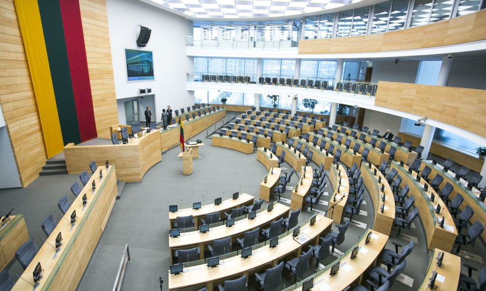 Šios kadencijos Seimas rinkosi į paskutinį rytinį posėdį