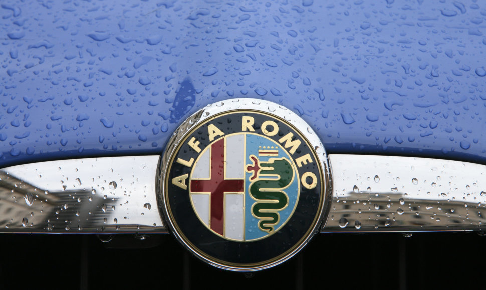 „Alfa Romeo“ logotipas