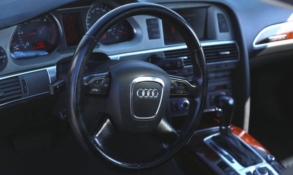 „Audi A6 Allroad Quattro“