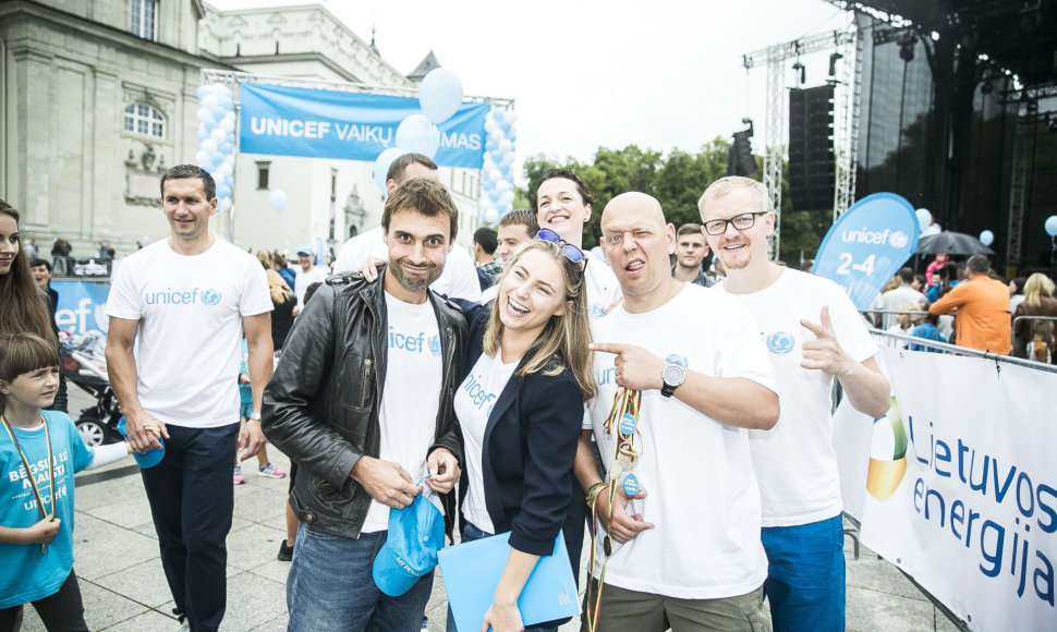 UNICEF vaikų bėgimo akimirka