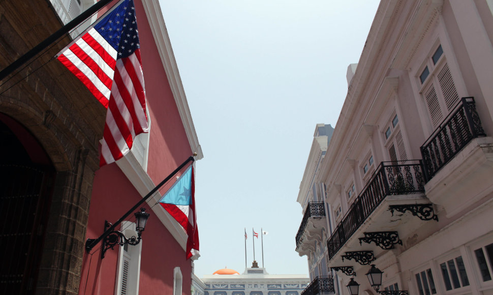 JAV ir Puerto Riko vėliavos