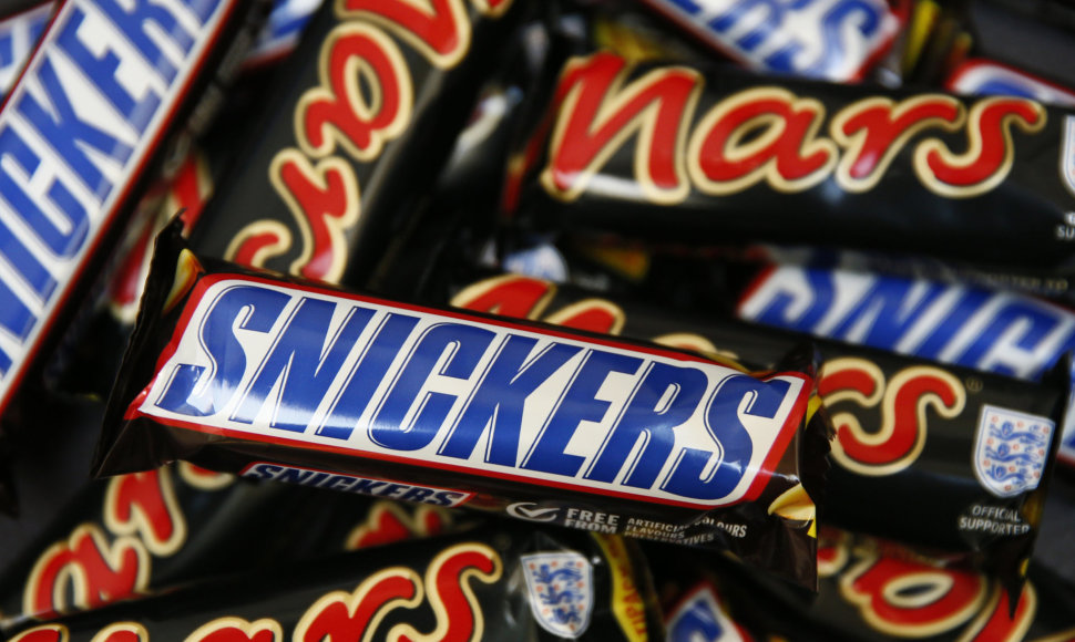„Snickers“ ir „Mars“ šokoladukai 