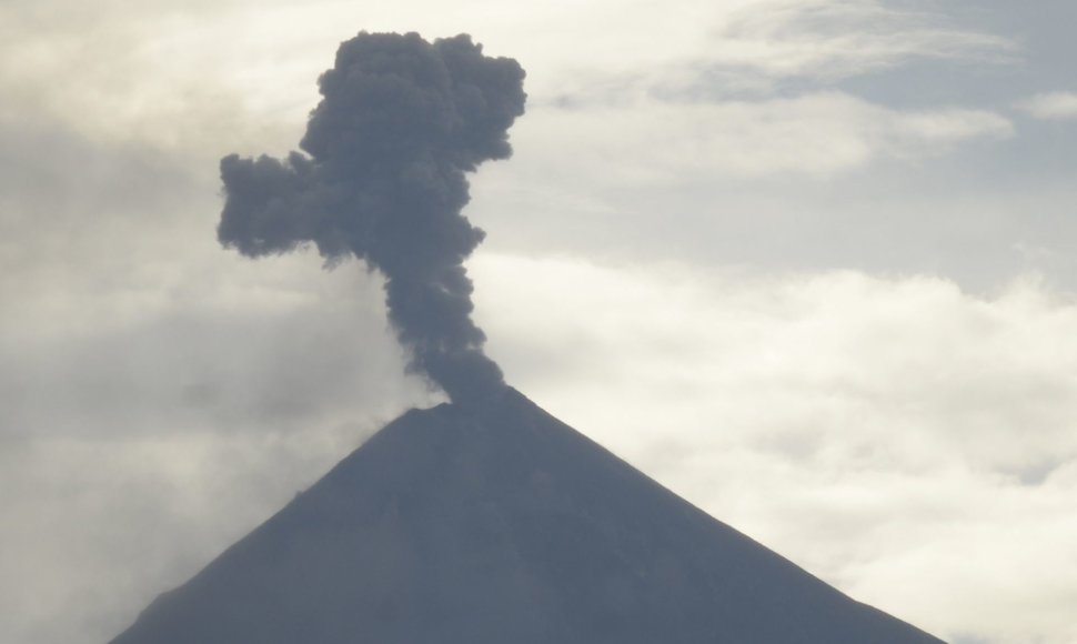 Fuego ugnikalnio išsiveržimas