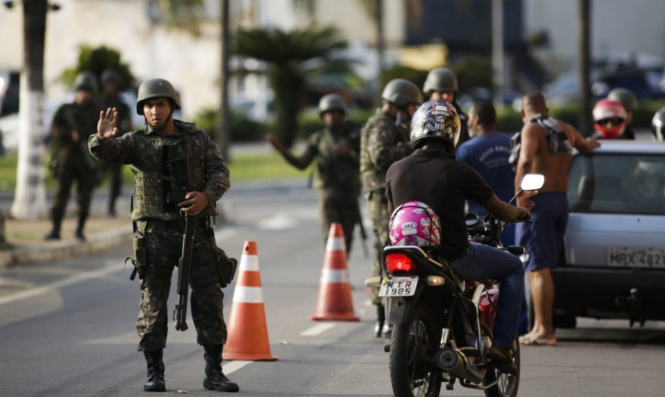 Brazilijos kariai Rio de Žaneiro gatvėse