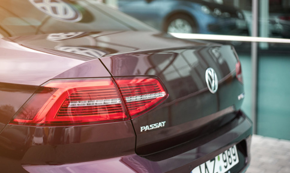 Europos metų automobilis 2015 „Volkswagen Passat B8 1,8 TSI“