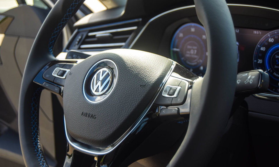 „Volkswagen Passat GTE“