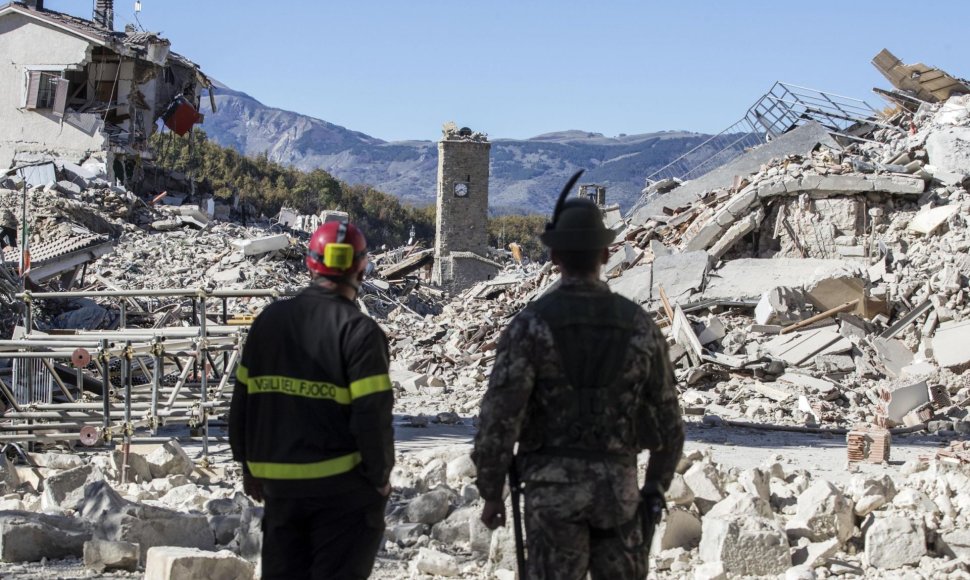 Italija po žemės drebėjimo