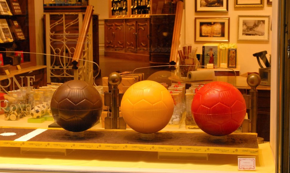 Šokoladas ir futbolas – du Briuselio ir Belgijos turistiniai simboliai