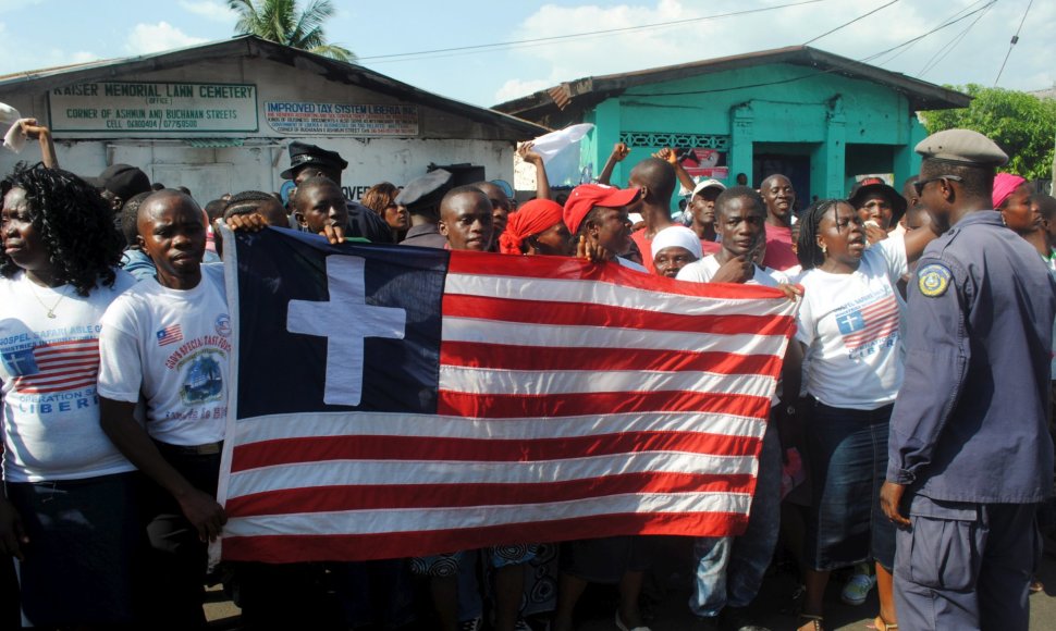 Liberija švenčia Ebolos viruso pabaigą.