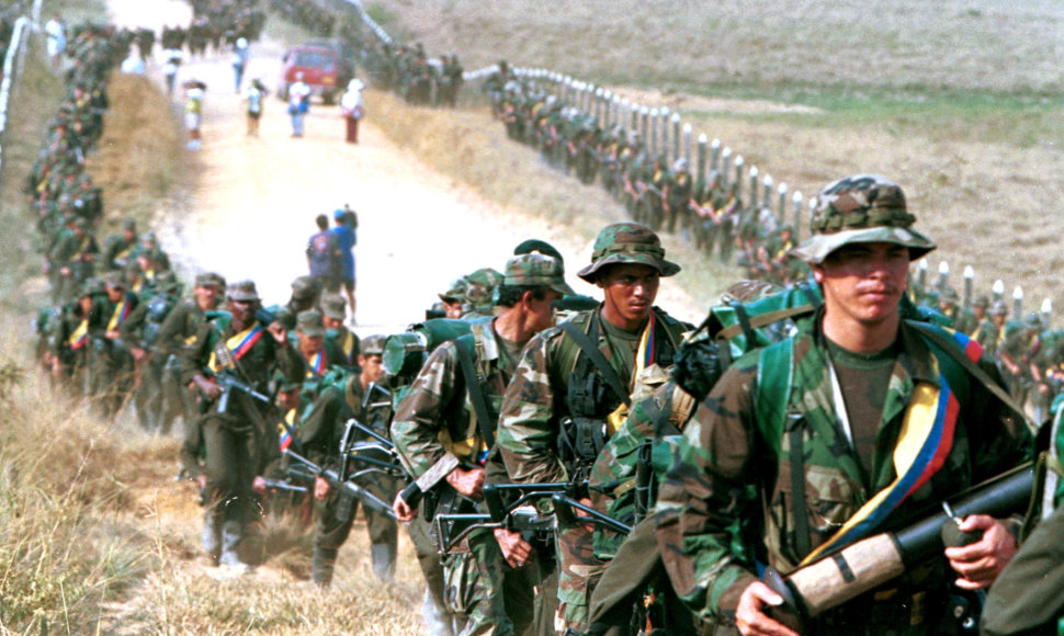 FARC sukilėliai 1999 metais