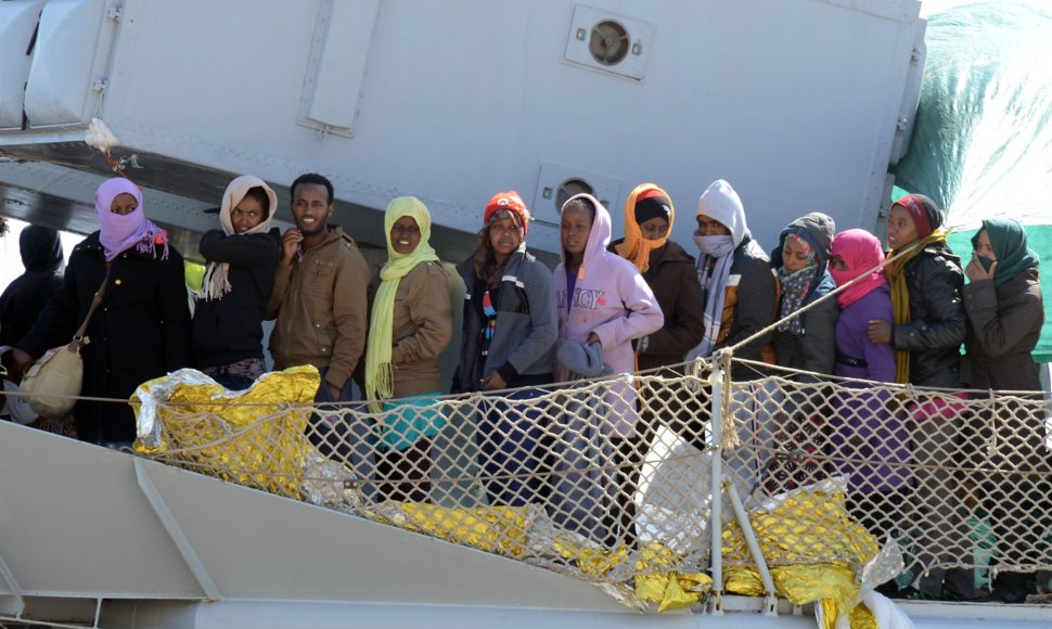 Migrantų laivas.