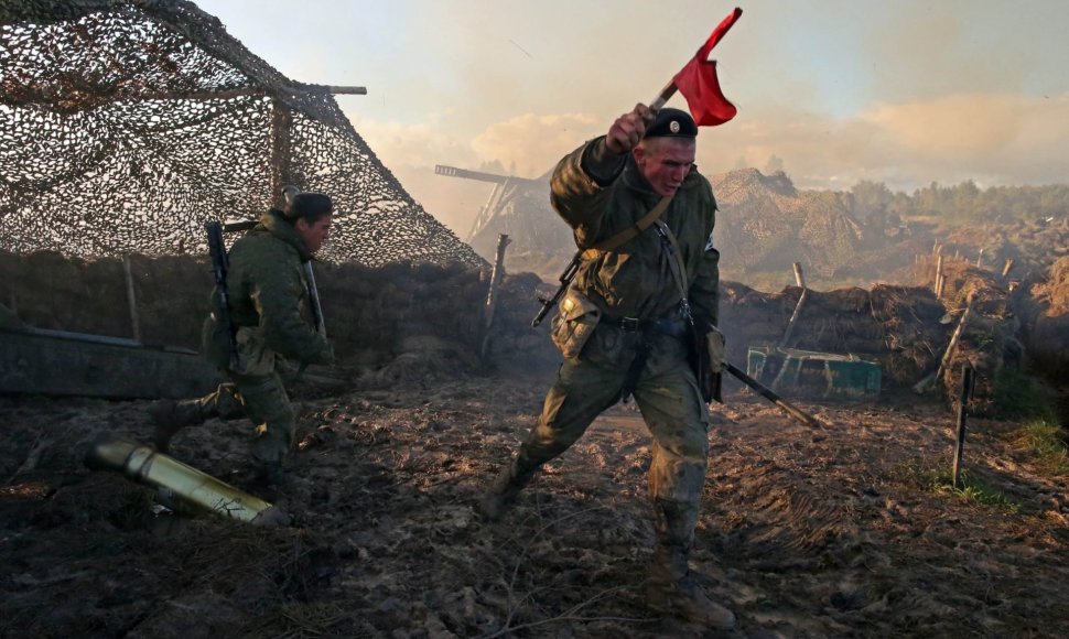 Baltarusijos ir Rusijos karinės pratybos Kaliningrade „Zapad 2013“