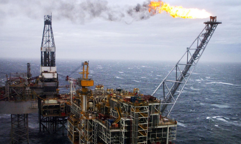 Naftos gavyba Šiaurės jūroje