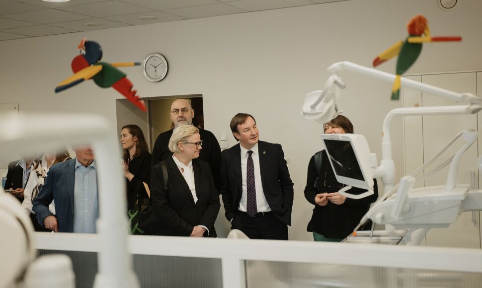 VU Medicinos fakultete įkurtas A. ir S. Kazlauskų vaikų odontologijos centras