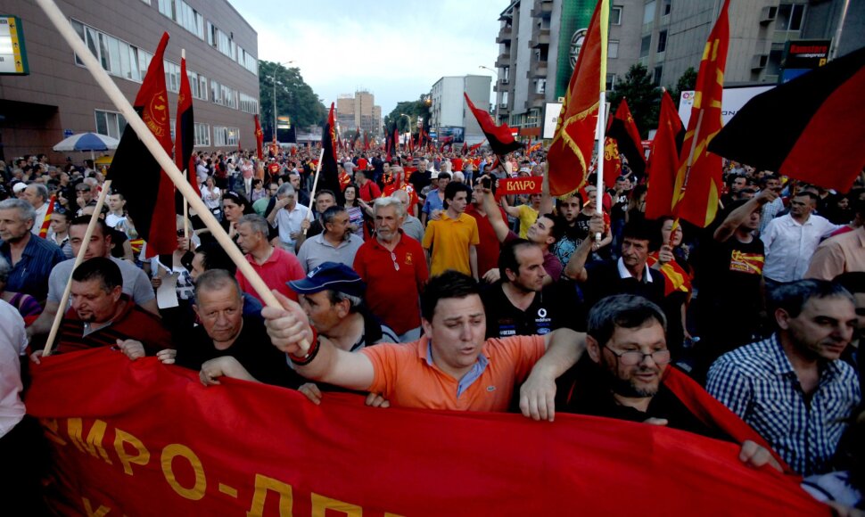 Makedonijoje įvyko daugiatūkstantinis premjero &scaron;alininkų mitingas