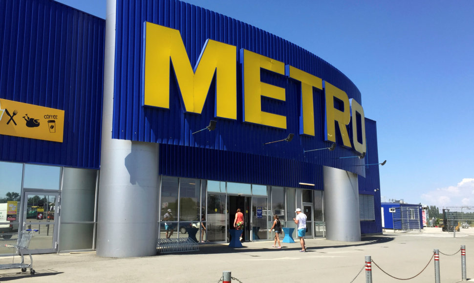 „Metro“ prekybos centras Simferopolyje 