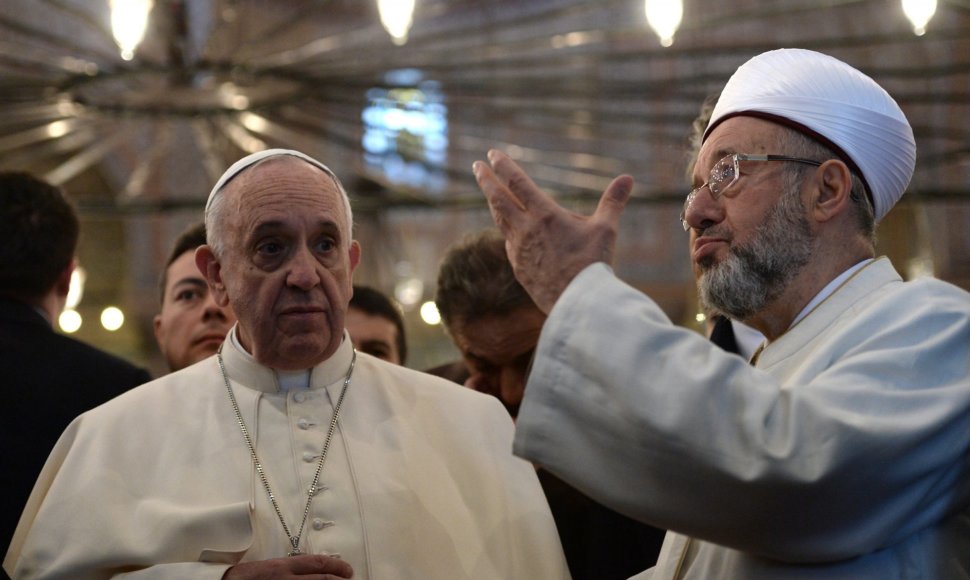 Popiežius Pranciškus ir Stambulo muftijus Rahmi Yaranas