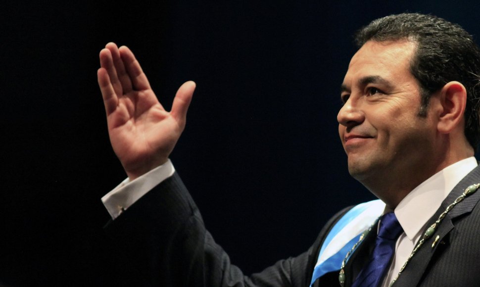 Gvatemalos prezidentu prisaikdintas Jimmy Moralesas