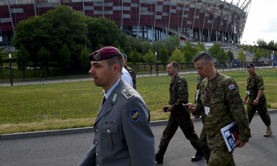 Kariai prie Nacionalinio stadiono Varšuvoje