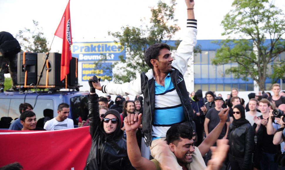 Pabėgėlius palaikanti demonstracija Dresdene