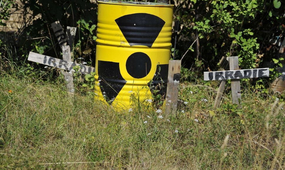 JAV piktinasi Kanados planais branduolines atliekas laidoti prie Hurono ežero